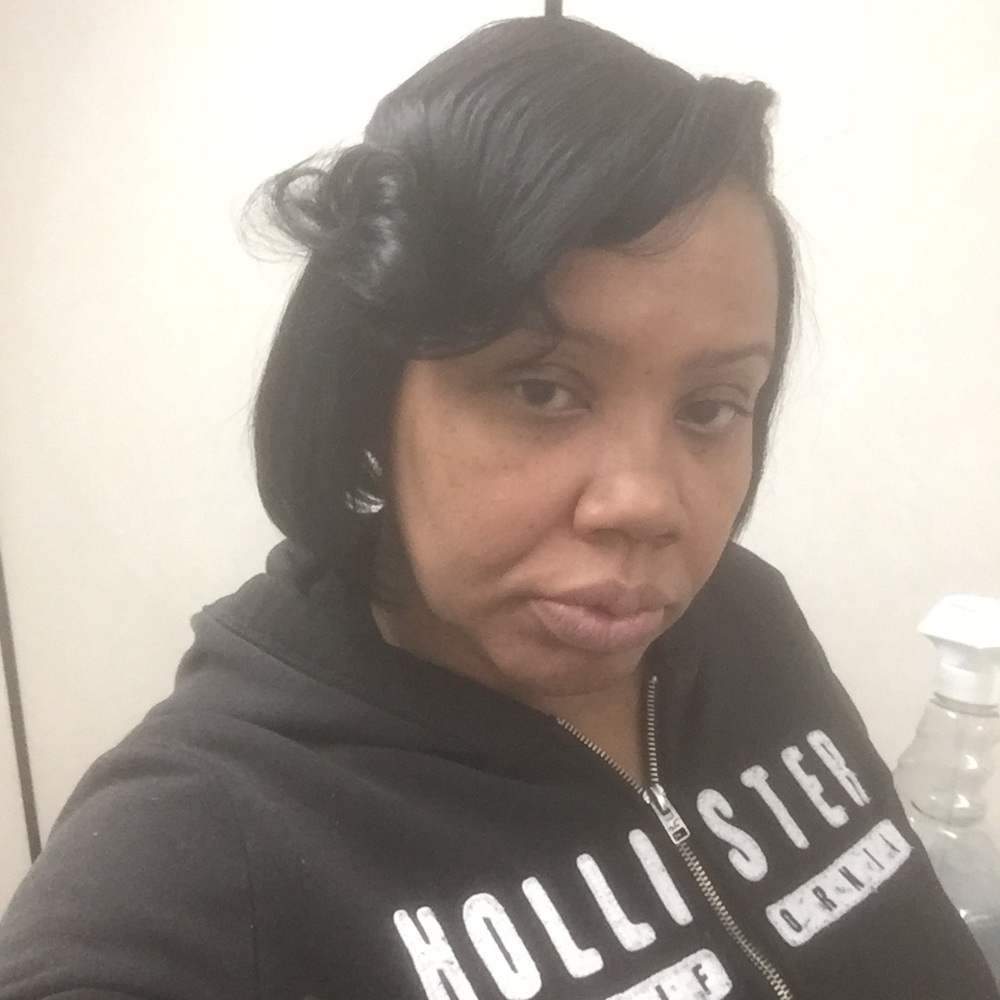 Meet your Posher, Tiffany